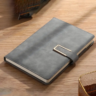 I principali motivi per scegliere un taccuino di fibbia per il journaling e le note quotidiane